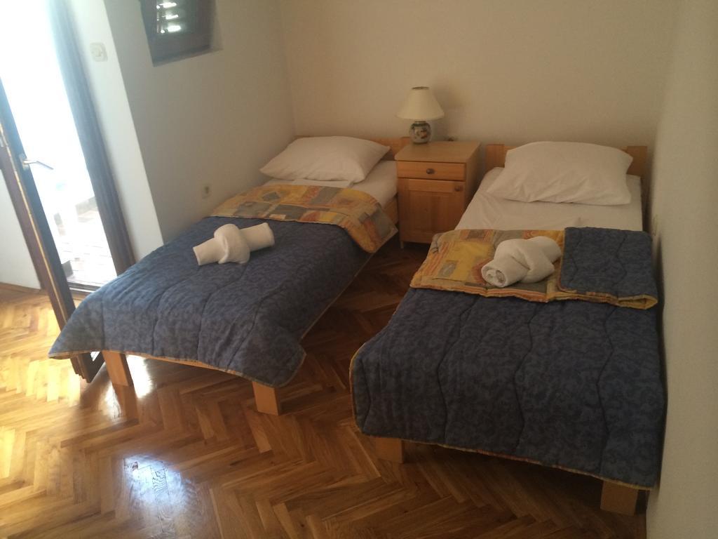 Guesthouse Lidija Kukljica Room photo