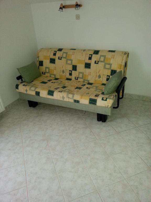 Guesthouse Lidija Kukljica Room photo